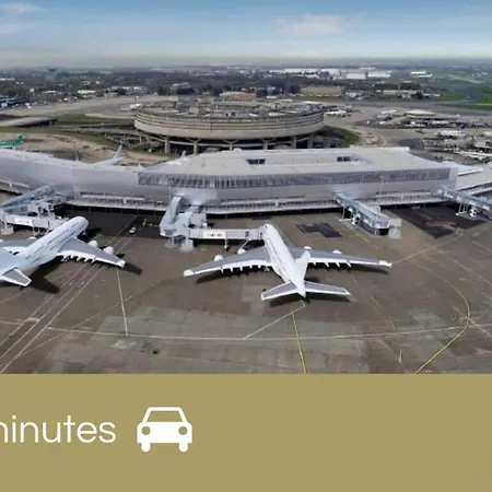 Cozy Roissy Cdg-paris -asterix-parcexp Louvres